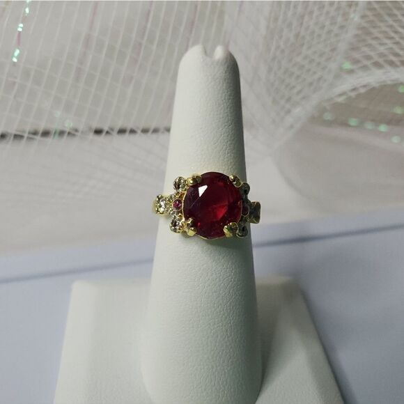 Oval Ruby Cocktail Ring 18K Gold on 925 - Picture 5 of 5